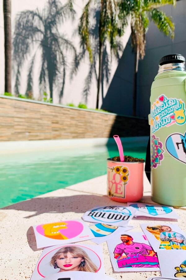 VINILO DECORATIVO - 100 STICKERS INDIVIDUALES