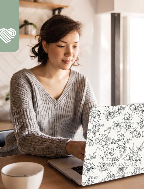 Asombroso vinilo para notebook | Modelo Flores lineal MS 4003