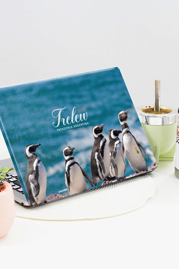 Vinilo para Notebook SKIN - PINGUINOS TRELEW- 4202
